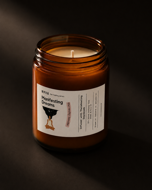 Manifesting Dreams – Scented Organic Candle | Floral Musk
